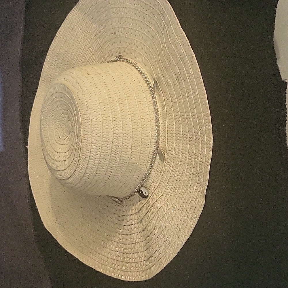 Sun hat